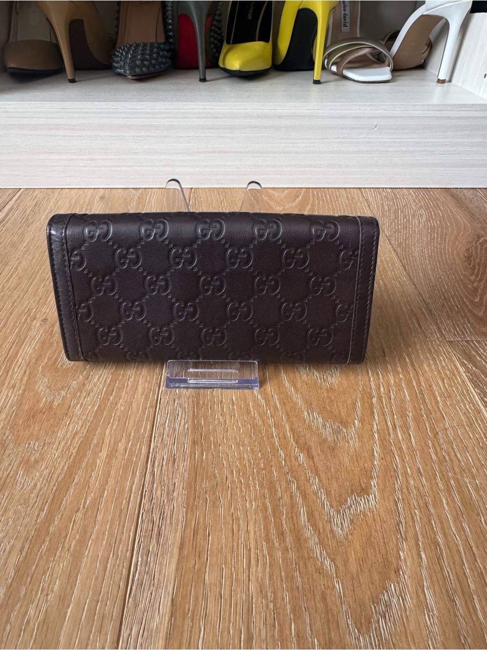 Gucci Brown GG Embossed Continental Wallet with Gold Logo - Picture 2 of 7